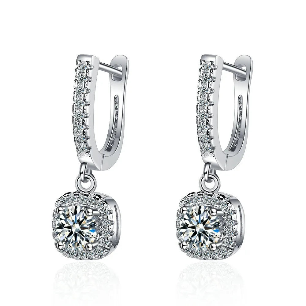 Moissanite Heggie Hoop Earring
